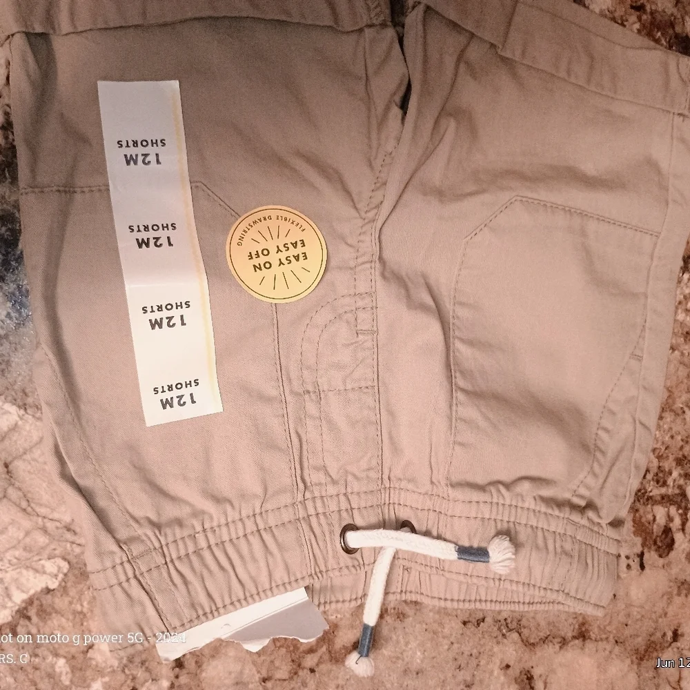Toddler Tan Shorts Cat and Jack size 12 months elastic waist khaki shorts.New